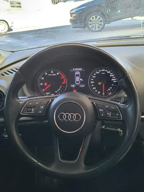 AUDI A3 Sedan 1.4 16V 4P TFSI FLEX AMBIENTE AUTOM�TICO, Foto 11