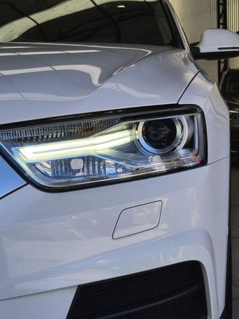 AUDI Q3 1.4 4P TFSI FLEX PRESTIGE PLUS S-TRONIC AUTOMTICO, Foto 4