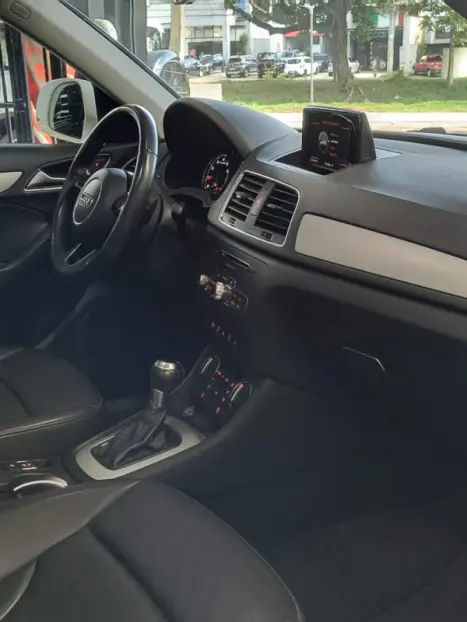 AUDI Q3 1.4 4P TFSI FLEX PRESTIGE PLUS S-TRONIC AUTOMTICO, Foto 7