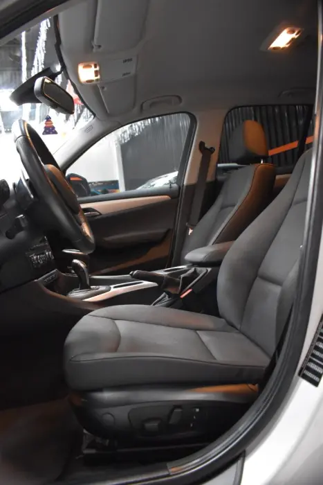 BMW X1 2.0 16V 4P 18I S DRIVE AUTOM�TICO, Foto 15