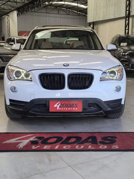 BMW X1 2.0 16V 4P S DRIVE 20I AUTOM�TICO, Foto 3