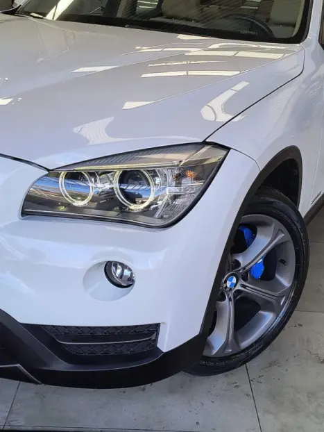 BMW X1 2.0 16V 4P S DRIVE 20I AUTOM�TICO, Foto 4