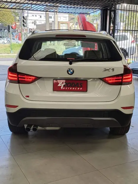 BMW X1 2.0 16V 4P S DRIVE 20I AUTOM�TICO, Foto 12