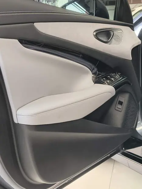 BYD Seal GS 4P 82,5 KW EL�TRICO 590 EV AWD, Foto 12