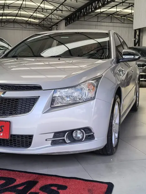 CHEVROLET Cruze Hatch 1.8 16V 4P LT SPORT FLEX, Foto 2