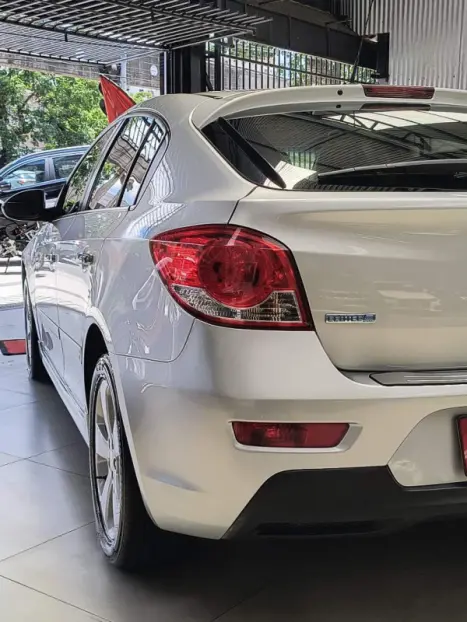 CHEVROLET Cruze Hatch 1.8 16V 4P LT SPORT FLEX, Foto 10