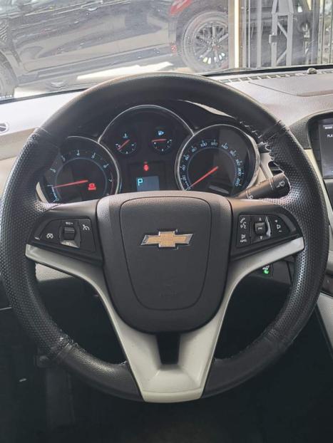 CHEVROLET Cruze Sedan 1.8 16V 4P LTZ ECOTEC FLEX AUTOM�TICO, Foto 4