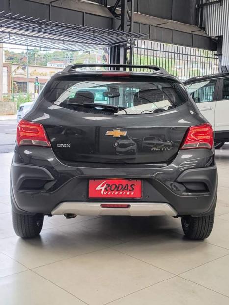 CHEVROLET Onix Hatch 1.4 4P FLEX ACTIV AUTOM�TICO, Foto 11