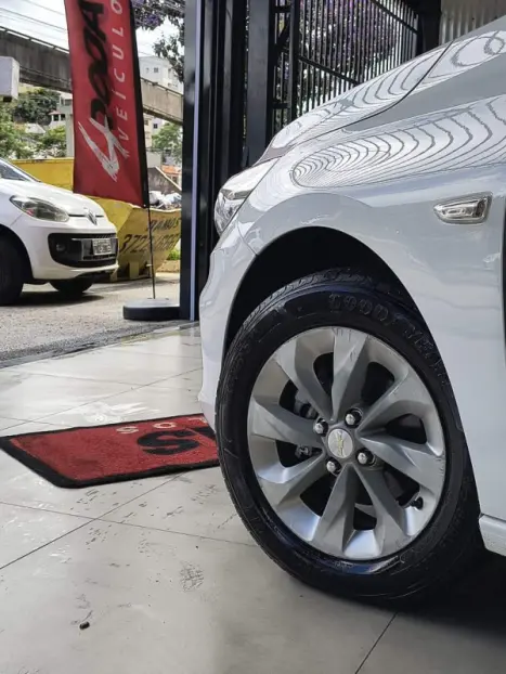 CHEVROLET Onix Hatch 1.0 12V 4P FLEX LT TURBO, Foto 2