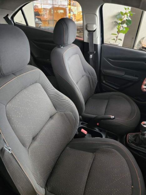 CHEVROLET Onix Hatch 1.4 4P FLEX LT, Foto 8