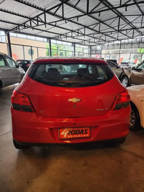 CHEVROLET Onix Hatch 1.4 4P FLEX LT, Foto 4