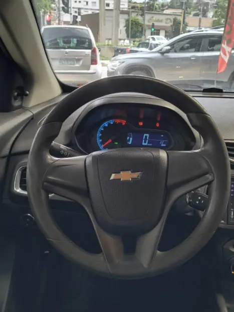 CHEVROLET Onix Hatch 1.4 4P FLEX LT, Foto 3