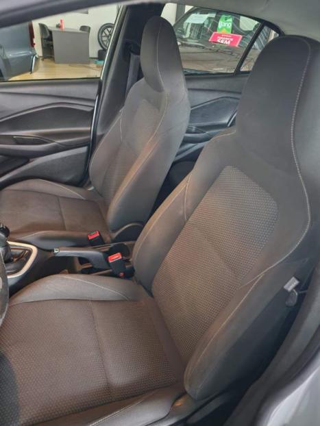 CHEVROLET Onix Hatch 1.0 4P FLEX LT, Foto 2