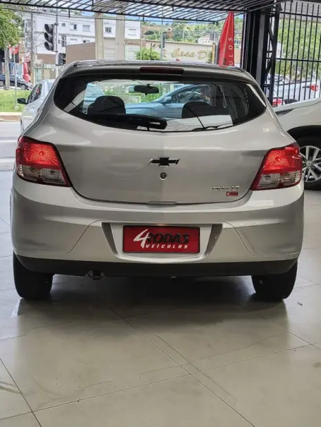 CHEVROLET Onix Hatch 1.0 4P FLEX LT, Foto 4