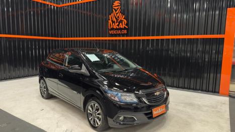 CHEVROLET Onix Hatch 1.4 4P FLEX LTZ, Foto 6