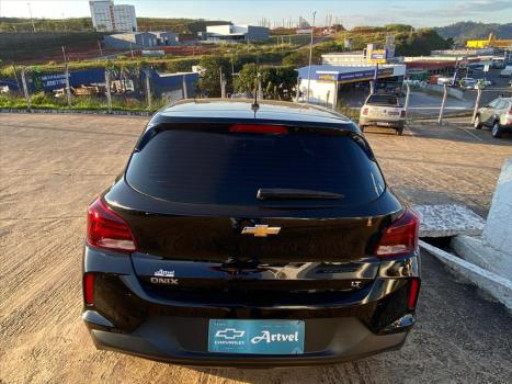 CHEVROLET Onix Hatch 1.0 4P FLEX LT, Foto 4