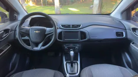 CHEVROLET Onix Hatch 1.4 4P FLEX ADVANTAGE AUTOM�TICO, Foto 10