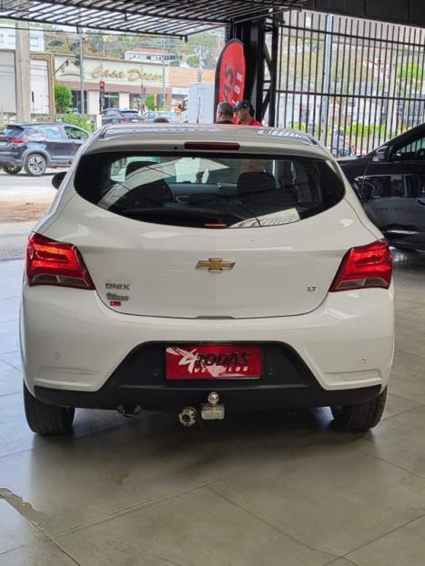 CHEVROLET Onix Hatch 1.4 4P FLEX LT, Foto 7