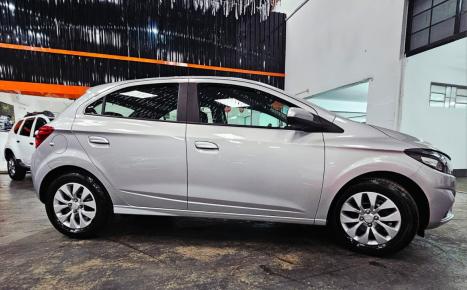 CHEVROLET Onix Hatch 1.4 4P FLEX LT, Foto 4