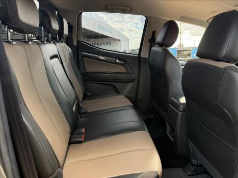 CHEVROLET S10 2.8 12V HIGH COUNTRY CABINE DUPLA 4X4 TURBO DIESEL AUTOMÁTICO, Foto 11 CHEVROLET S10 2.8 12V HIGH COUNTRY CABINE DUPLA 4X4 TURBO DIESEL AUTOMÁTICO, Foto 11