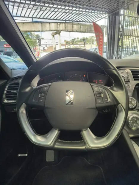 CITROEN DS5 1.6 16V 4P THP TURBO SO CHIC BVA AUTOM�TICO, Foto 13