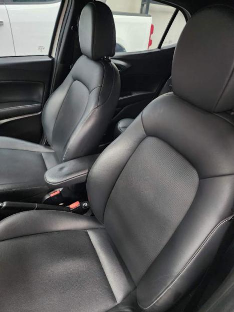 FIAT Argo 1.8 4P FLEX E.TORQ HGT AUTOM�TICO, Foto 2