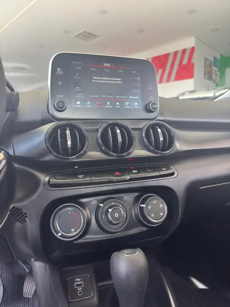 FIAT Cronos 1.3 4P FLEX DRIVE AUTOM�TICO CVT, Foto 17