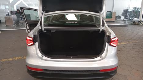 FIAT Cronos 1.3 4P FLEX DRIVE AUTOM�TICO CVT, Foto 2