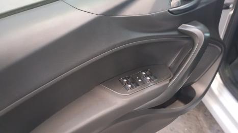 FIAT Cronos 1.3 4P FLEX DRIVE AUTOM�TICO CVT, Foto 9
