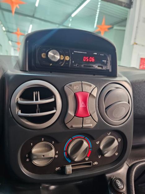 FIAT Doblo 1.8 4P ADVENTURE, Foto 8