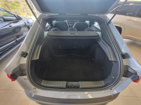 FIAT Fastback 1.0 12V 4P FLEX 200 TURBO AUTOMÁTICO CVT, Foto 10
