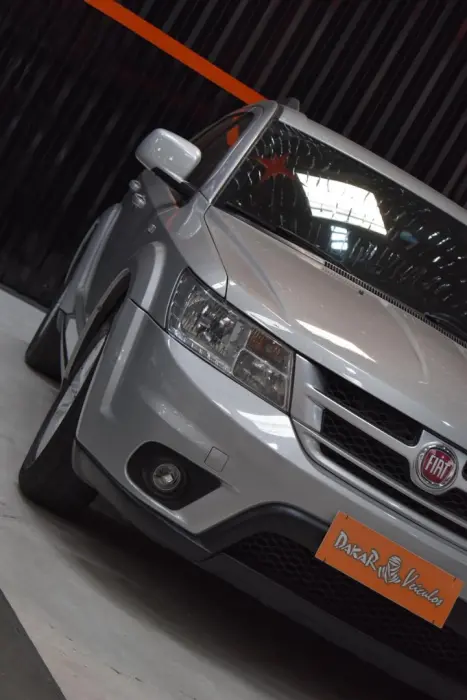 FIAT Freemont 2.4 16V 4P PRECISION AUTOM�TICO 7 LUGARES, Foto 2