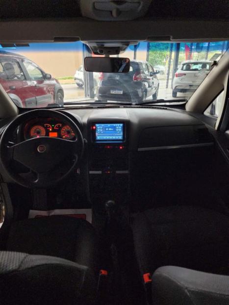 FIAT Idea 1.8 4P ELX FLEX, Foto 3