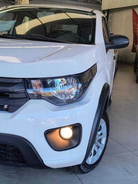 FIAT Mobi 1.0 4P FLEX EVO LIKE, Foto 2