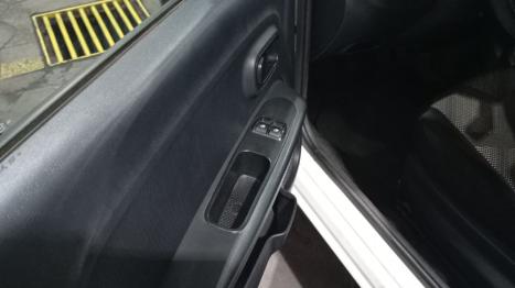 FIAT Mobi 1.0 4P FLEX EVO LIKE ON, Foto 11
