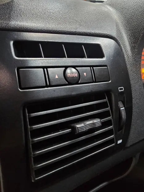 FIAT Palio Weekend 1.8 16V 4P FLEX ADVENTURE, Foto 7
