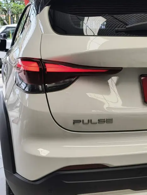FIAT Pulse 1.0 12V 4P FLEX 200 IMPETUS TURBO AUTOMTICO CVT, Foto 4