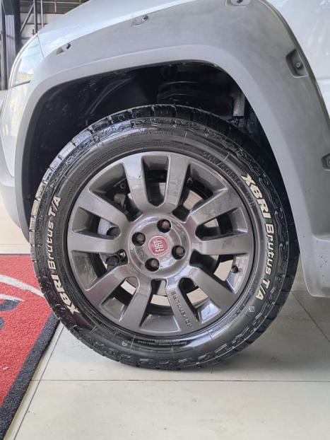 FIAT Strada 1.8 FLEX ADVENTURE CABINE DUPLA, Foto 4