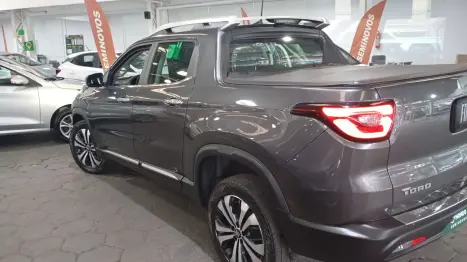FIAT Toro 1.3 16V 4P FLEX 270 TURBO VOLCANO AUTOM�TICO, Foto 4