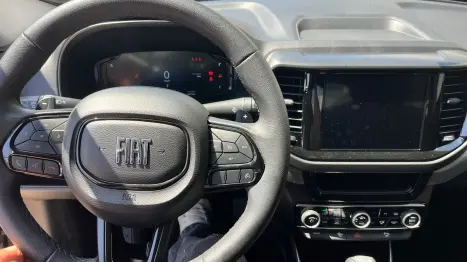 FIAT Toro 1.3 16V 4P FLEX 270 TURBO VOLCANO AUTOMÁTICO, Foto 13