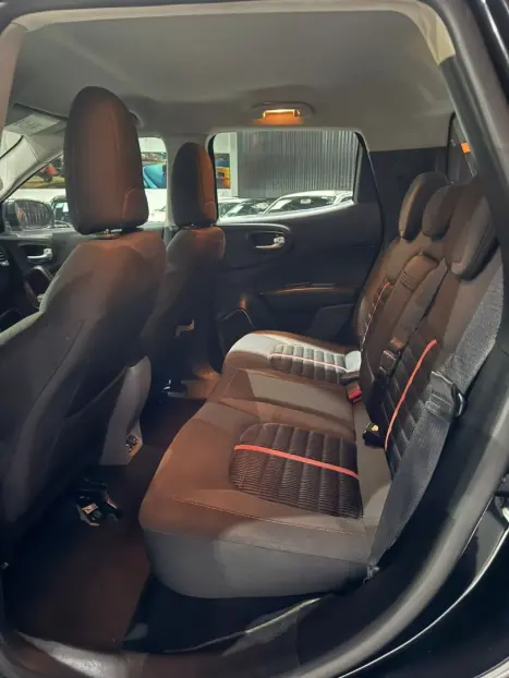 FIAT Toro 1.8 16V 4P FLEX FREEDOM OPEN EDITION AUTOM�TICO, Foto 8