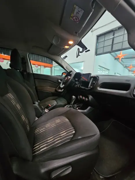 FIAT Toro 1.8 16V 4P ENDURANCE AUTOM�TICO, Foto 9