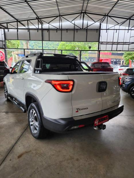 FIAT Toro 2.0 16V 4P 4WD FREEDOM TURBO DIESEL  AUTOM�TICO, Foto 4