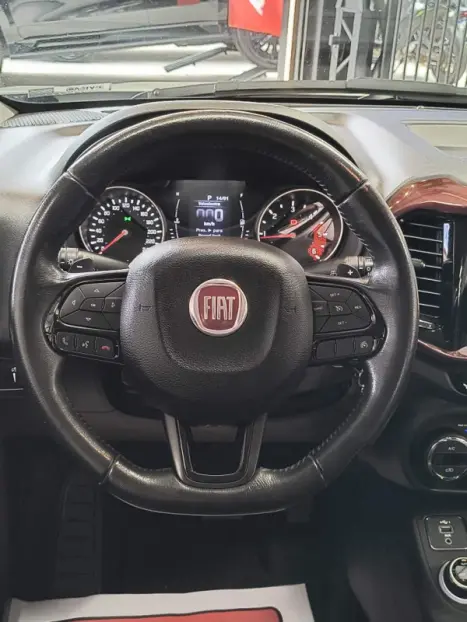 FIAT Toro 2.0 16V 4P 4WD FREEDOM TURBO DIESEL  AUTOM�TICO, Foto 4