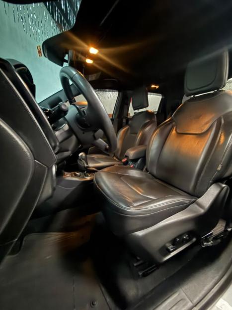 FIAT Toro 2.0 16V 4P 4WD ULTRA TURBO DIESEL AUTOMÁTICO, Foto 8