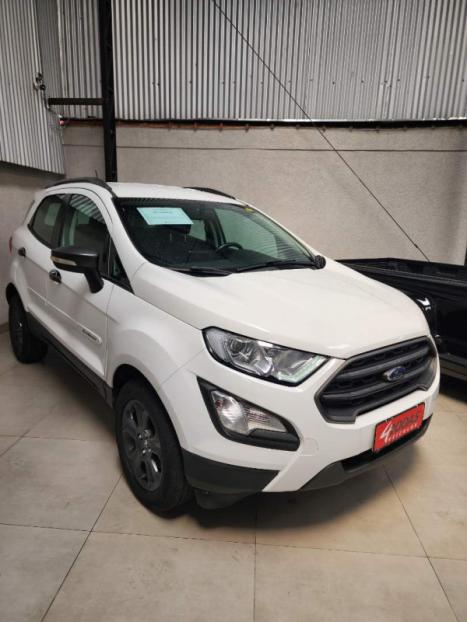 FORD Ecosport 1.5 12V 4P TI-VCT FLEX FREESTYLE, Foto 7 FORD Ecosport 1.5 12V 4P TI-VCT FLEX FREESTYLE, Foto 7