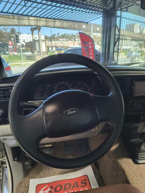 FORD F-250 4.2 XLT TURBO INTERCOOLER CABINE SIMPLES, Foto 6
