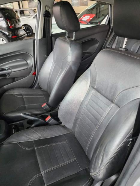 FORD Fiesta Hatch 1.6 16V 4P TITANIUM FLEX, Foto 2