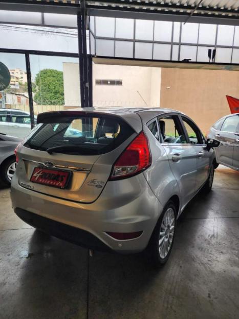 FORD Fiesta Hatch 1.6 16V 4P TITANIUM FLEX, Foto 4