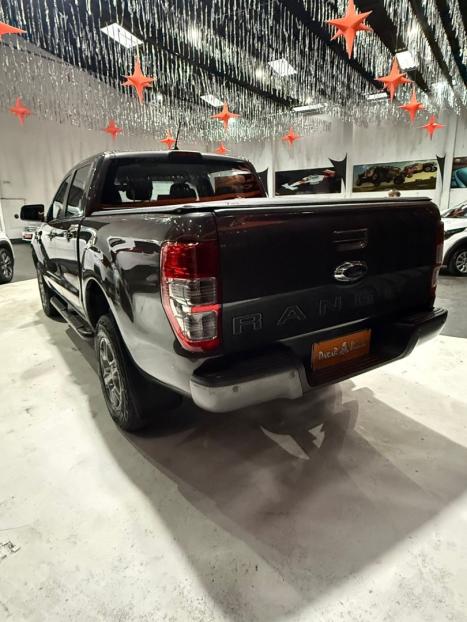 FORD Ranger 2.2 16V XLS DIESEL 4X4 CABINE DUPLA AUTOM�TICO, Foto 3